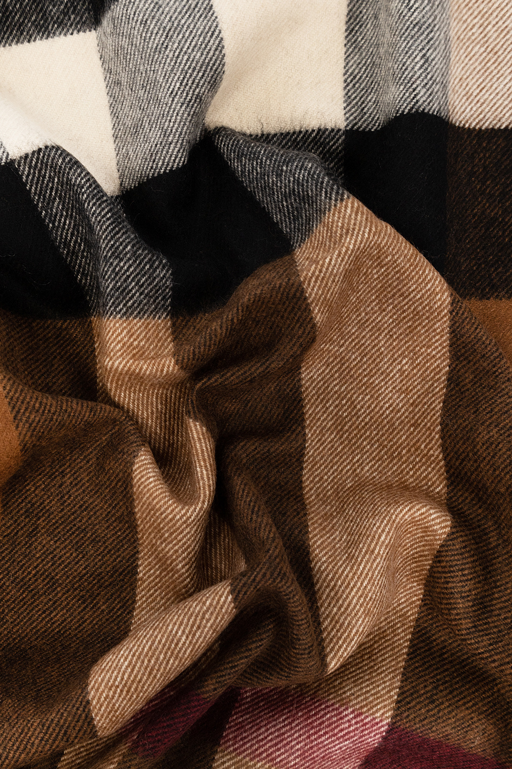 Burberry Cashmere scarf