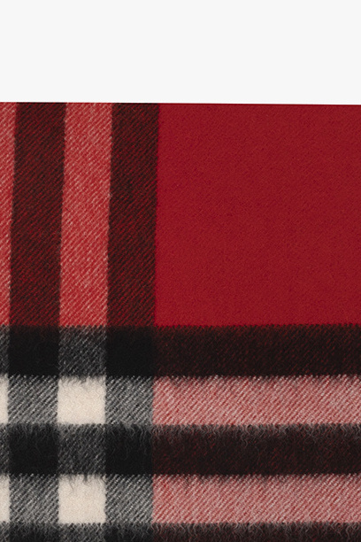 Burberry Checked scarf