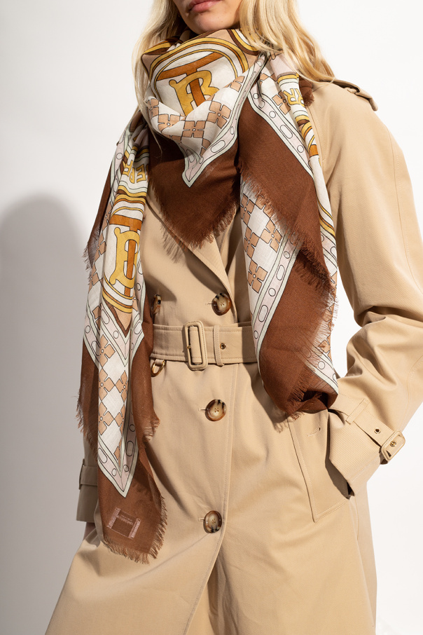 Burberry faced Printed shawl