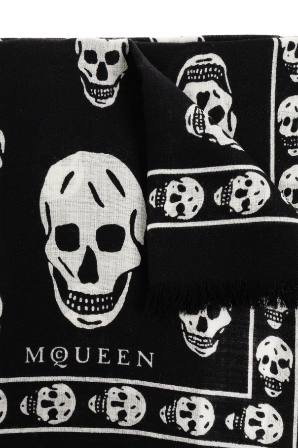 Alexander McQueen Wollschal mit Totenkopf-Motiv