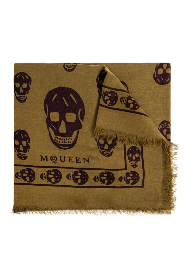 Scarf with a distinctive skull motif od Alexander McQueen
