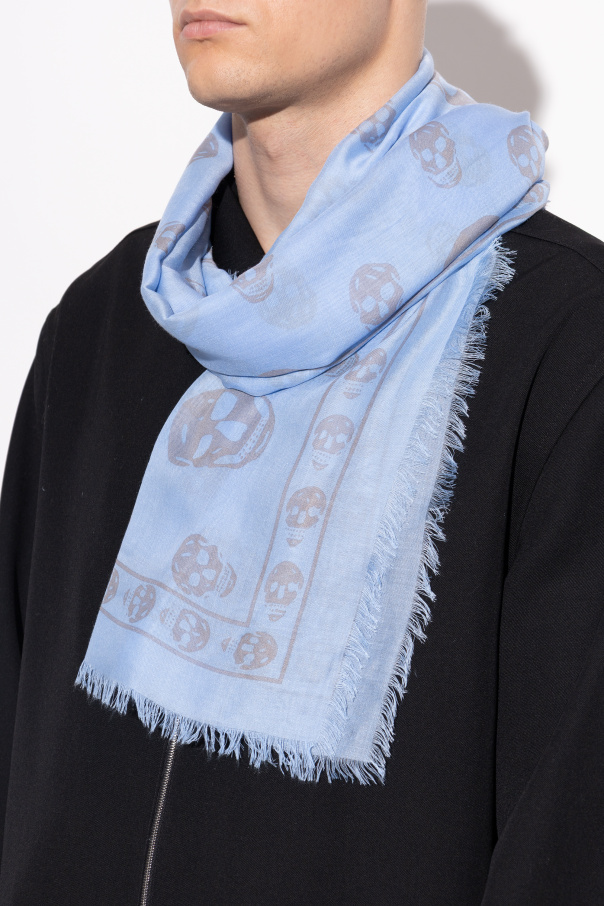 Alexander McQueen Scarf with a distinctive skull motif