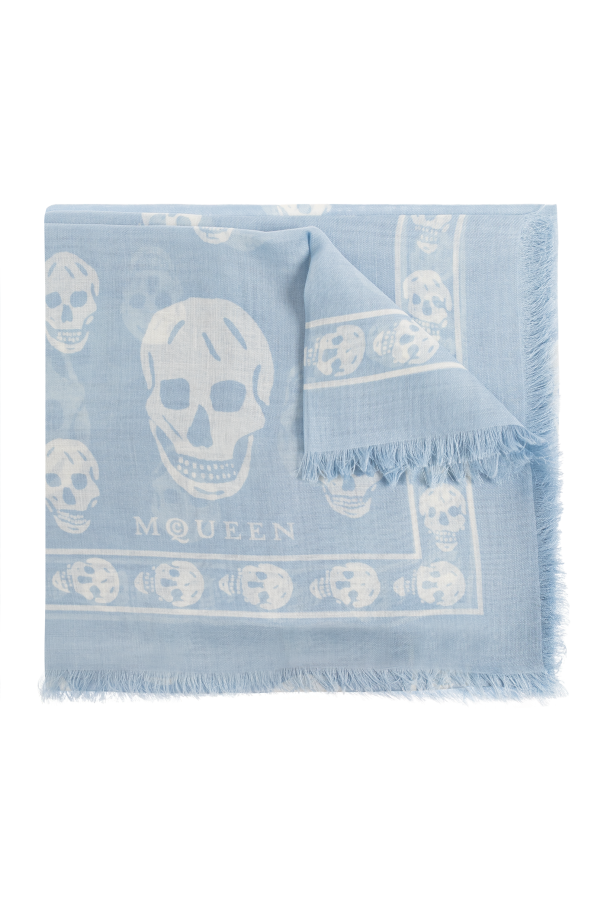 Scarf with a distinctive skull motif od Alexander McQueen