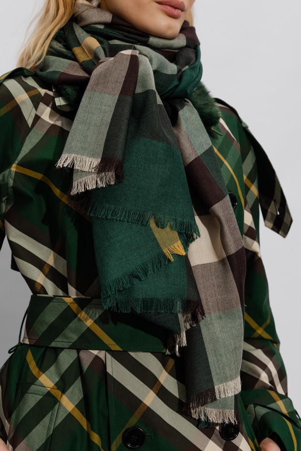 Burberry Cashmere scarf