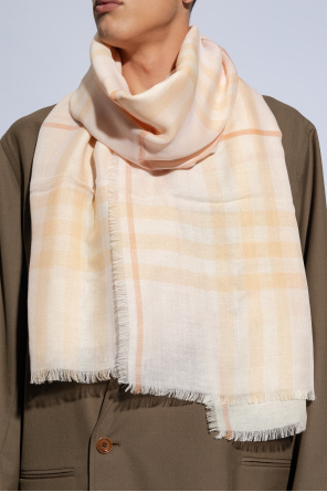 burberry Piping Scarf with logo