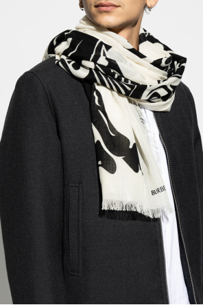 Burberry Wool scarf