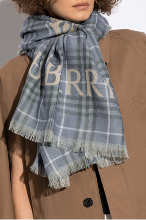 Wool scarf with check pattern od Burberry