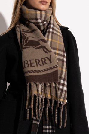 Cashmere scarf od Burberry