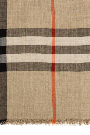 Burberry Scarf with raw finish