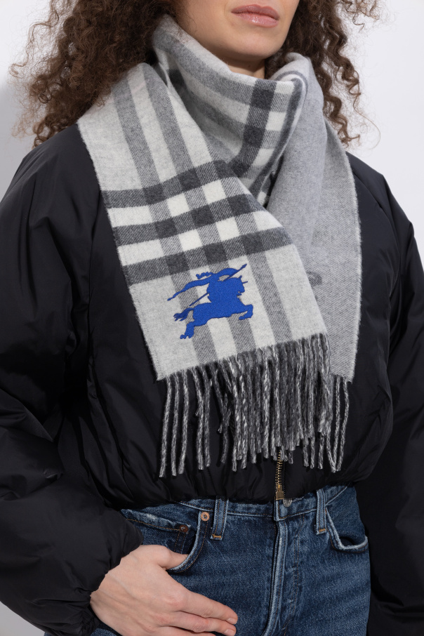 Burberry Schal mit aufgesticktem Logo