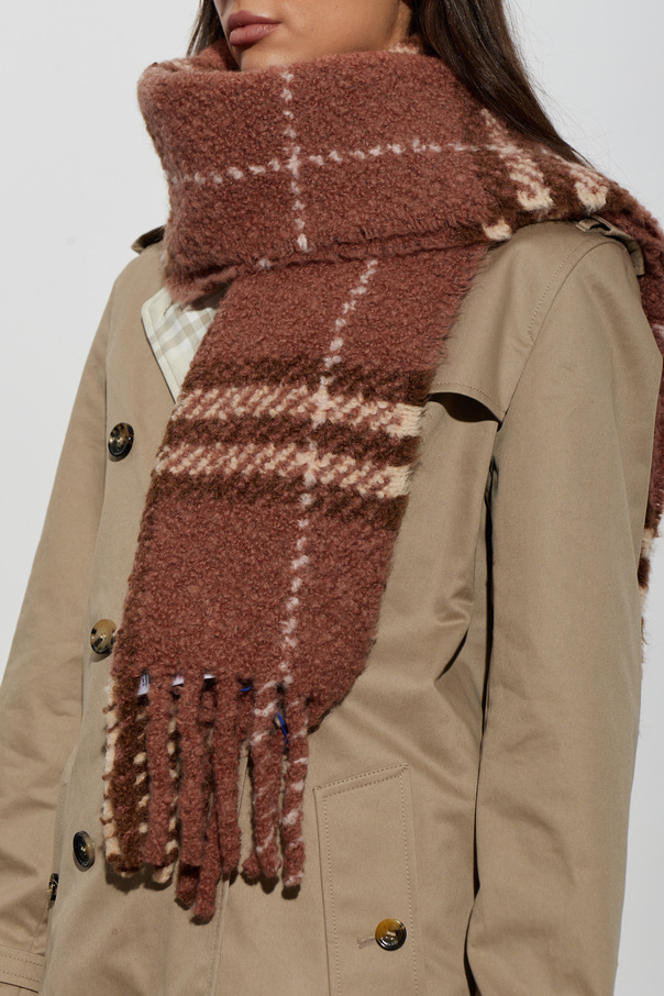 Burberry Wool scarf
