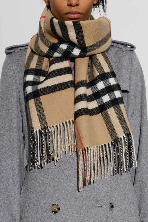 Burberry Кашмирен шал
