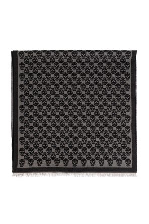 Pañuelo con el característico motivo de calavera