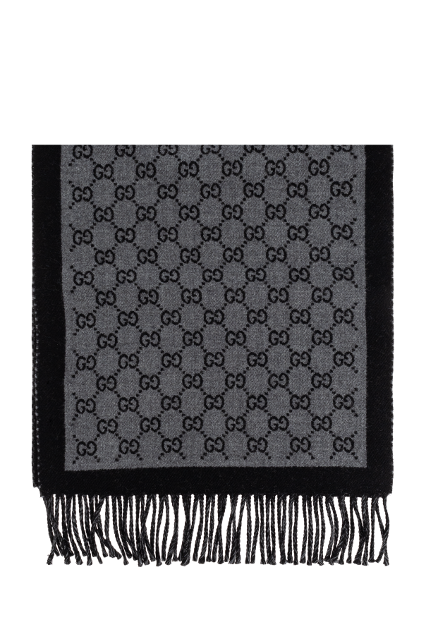 Wool scarf with monogram od Gucci