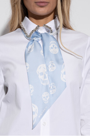 Silk scarf with a distinctive skull motif od Alexander McQueen