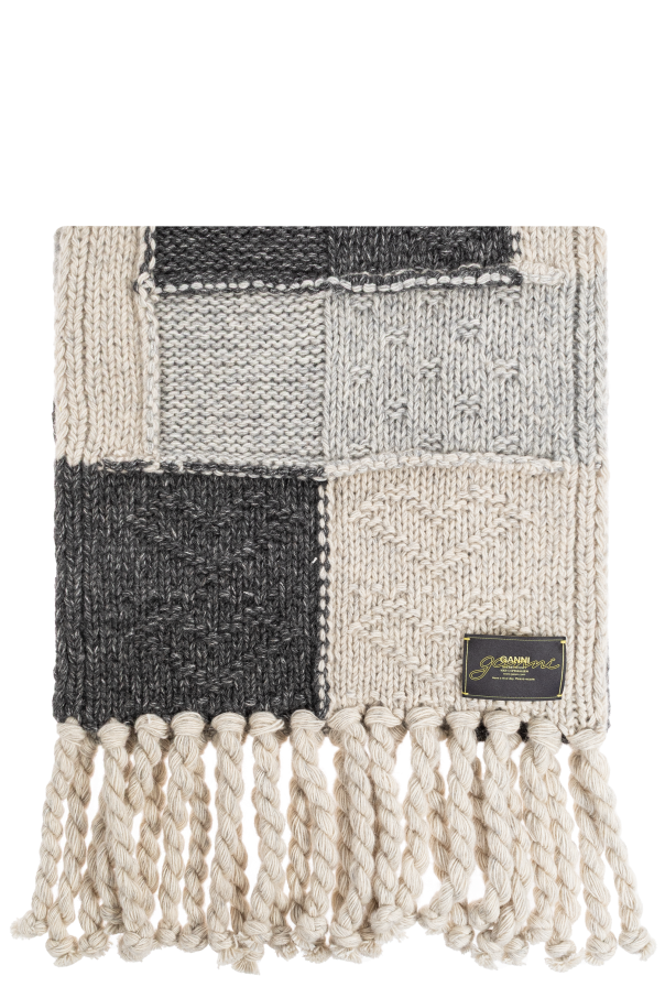 Scarf with a decorative weave od Ganni