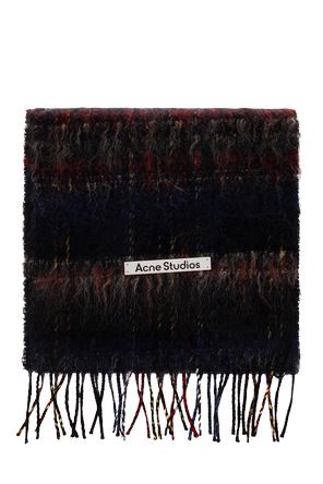 Plaid wool scarf