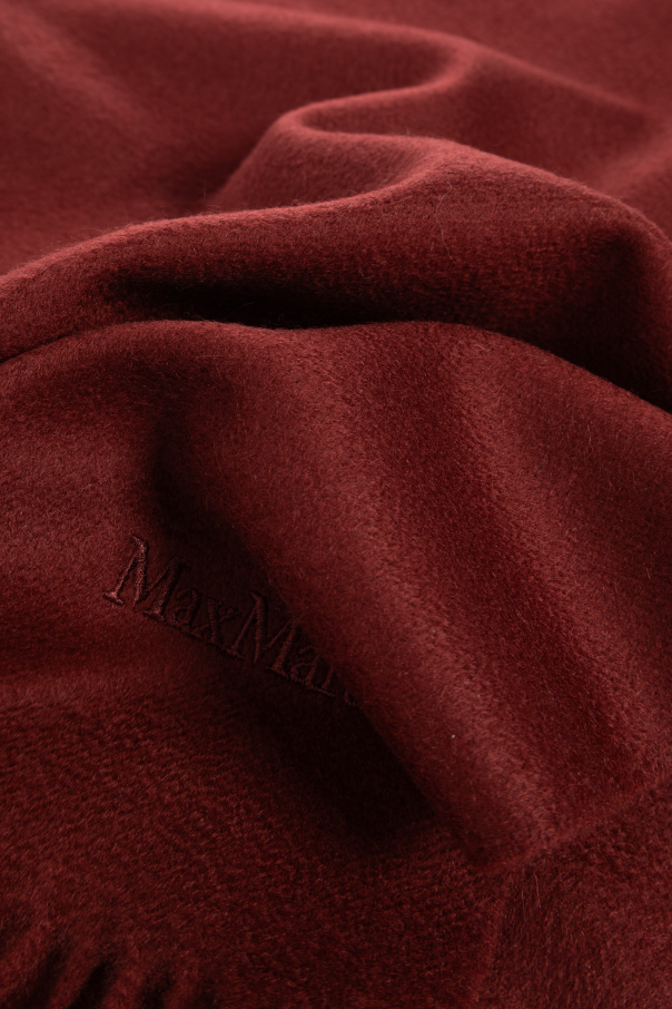 Max Mara Cashmere scarf ‘Baci’