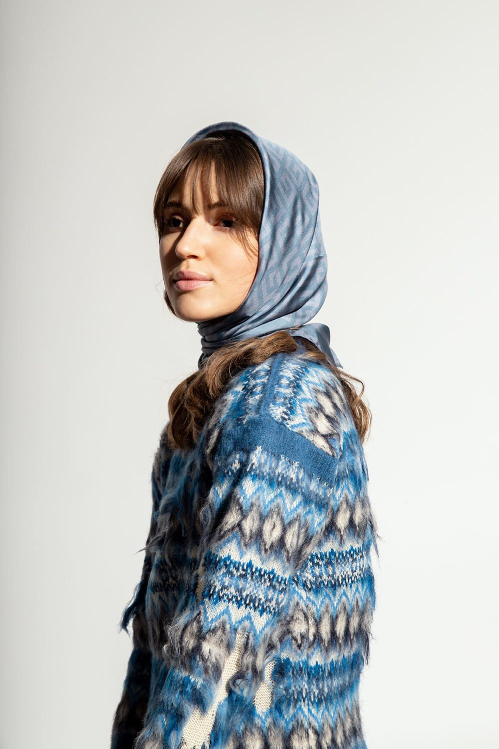givenchy Shoulder Silk shawl