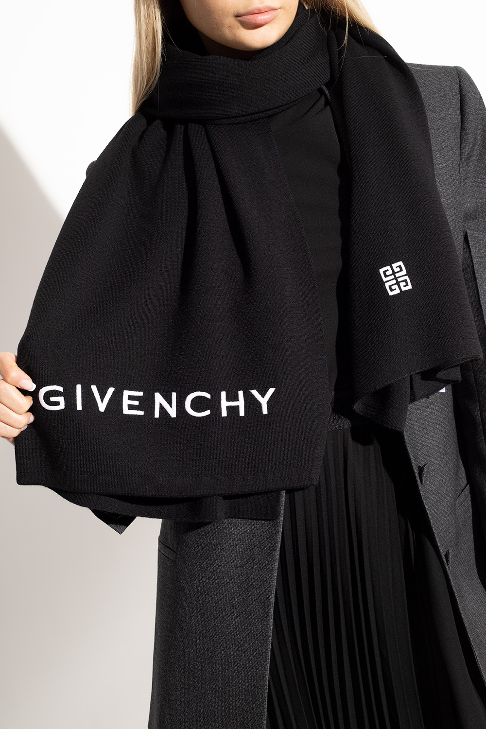 Givenchy Scarf with logo