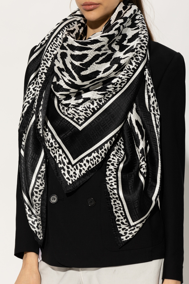 Givenchy Scarf with monogram pattern