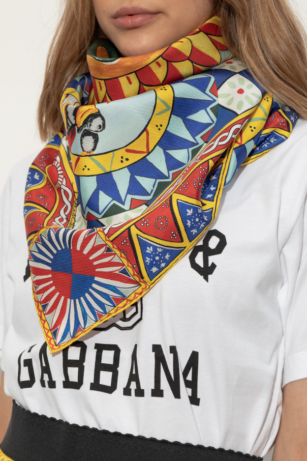 Dolce & Gabbana Scarf with Carretto pattern