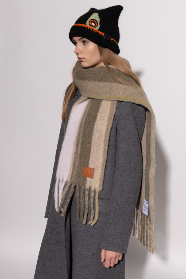 Loewe Wollschal mit Logo-Aufnäher