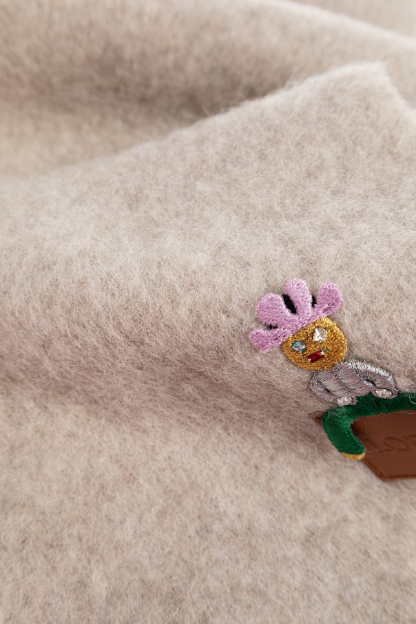 Loewe Pañuelo con aplicación