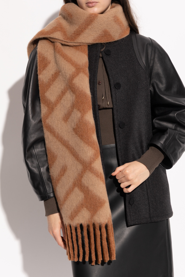 Fendi Szal z frędzlami