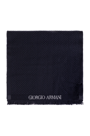 Wool scarf with herringbone pattern