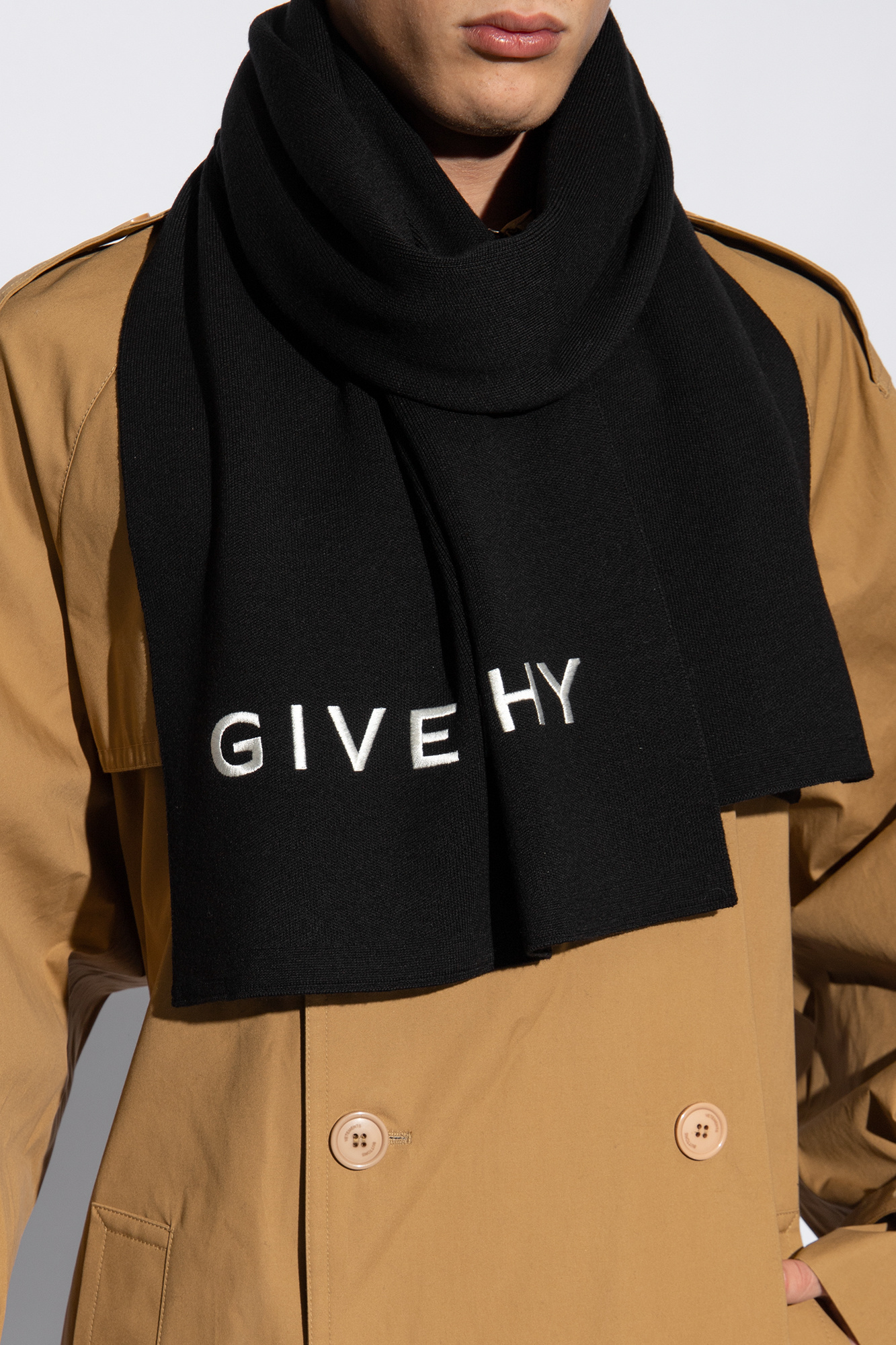 Givenchy Wool scarf with logo