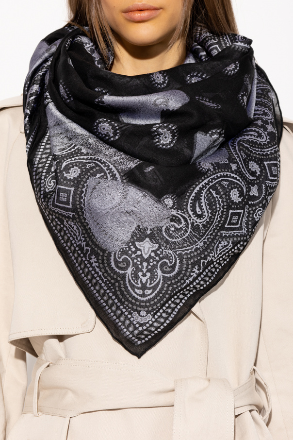 givenchy amp Patterned scarf