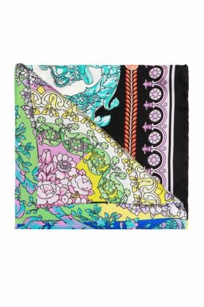 Baroque-printed silk shawl od Versace