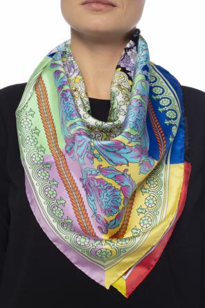Baroque-printed silk shawl od Versace