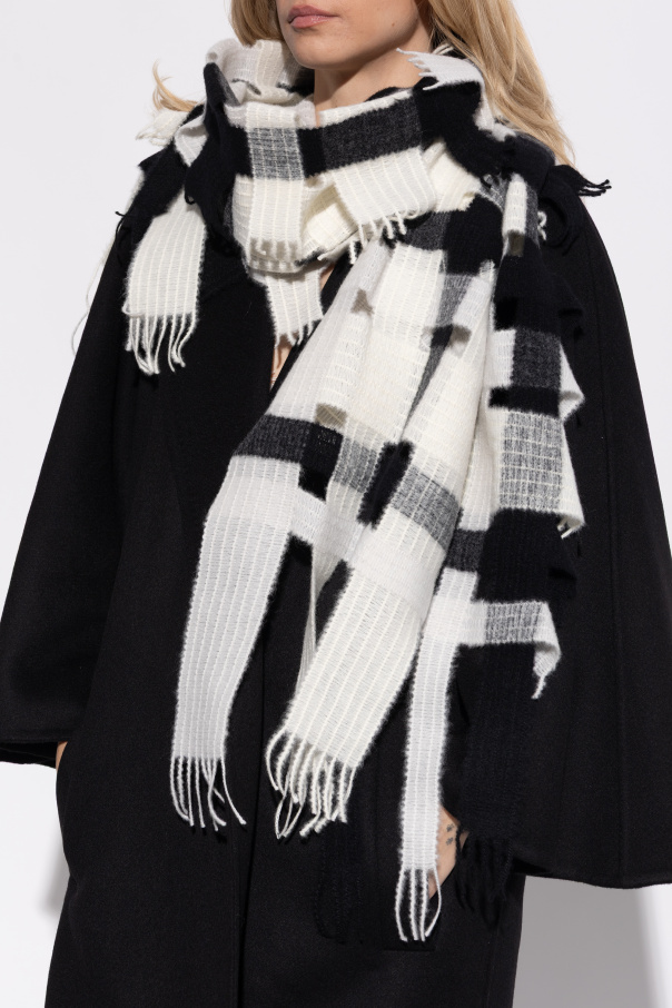 Issey Miyake Wool scarf