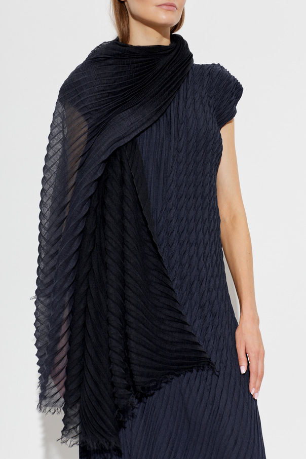 Issey Miyake Pleated scarf