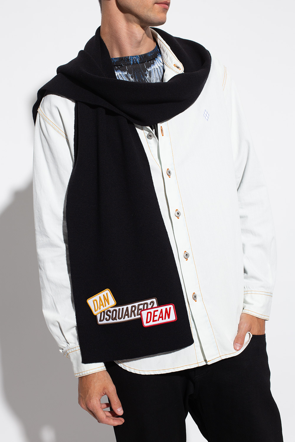 Dsquared2 Logo-appliquéd scarf