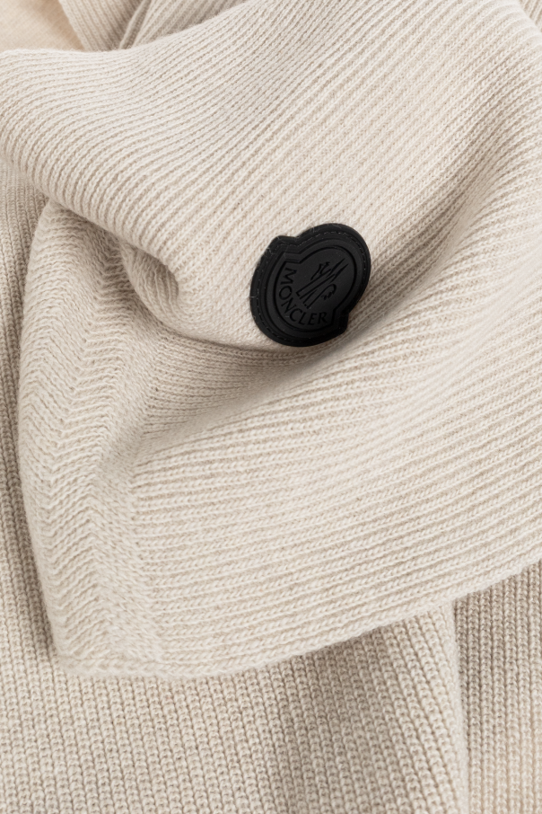 Moncler Wool scarf