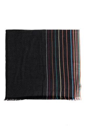 Scarf with stripe pattern