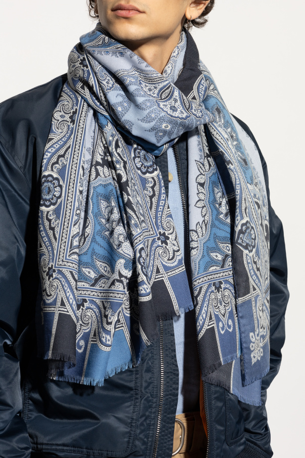 Etro Cashmere scarf with decorative pattern