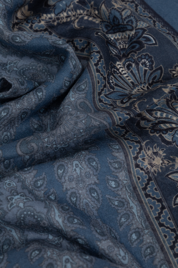 Etro Cashmere scarf with decorative pattern