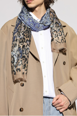 Wzorzysty szal od Etro