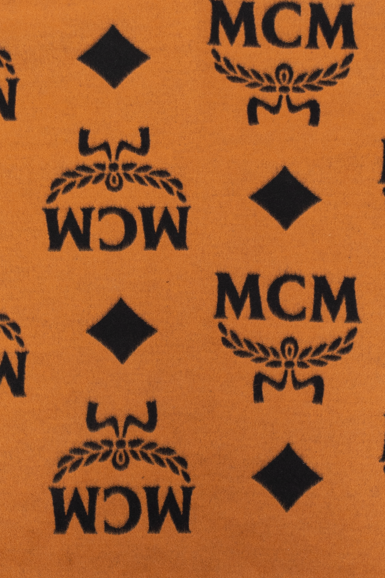 Download Mcm Cognac Tote Bag Wallpaper