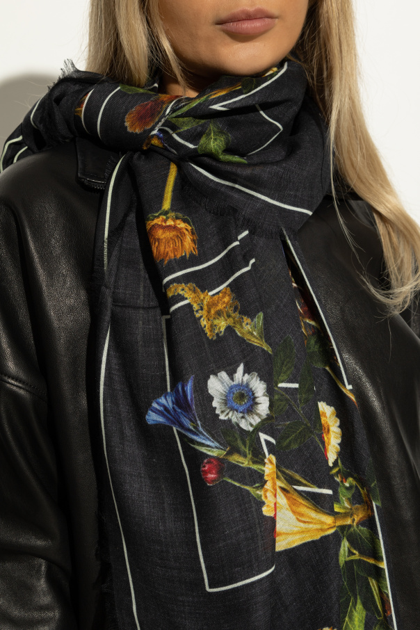 Off-White Scarf with logo