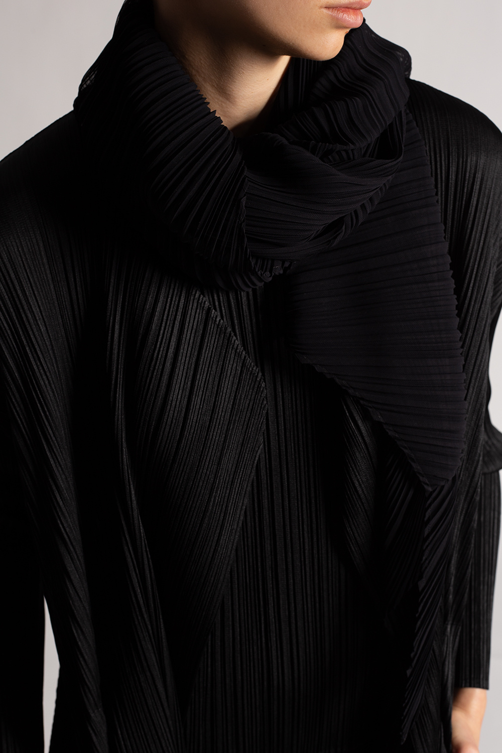 Issey Miyake Pleats Please Pleated scarf