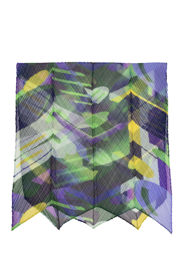 Pleated scarf od Pleats Please Issey Miyake