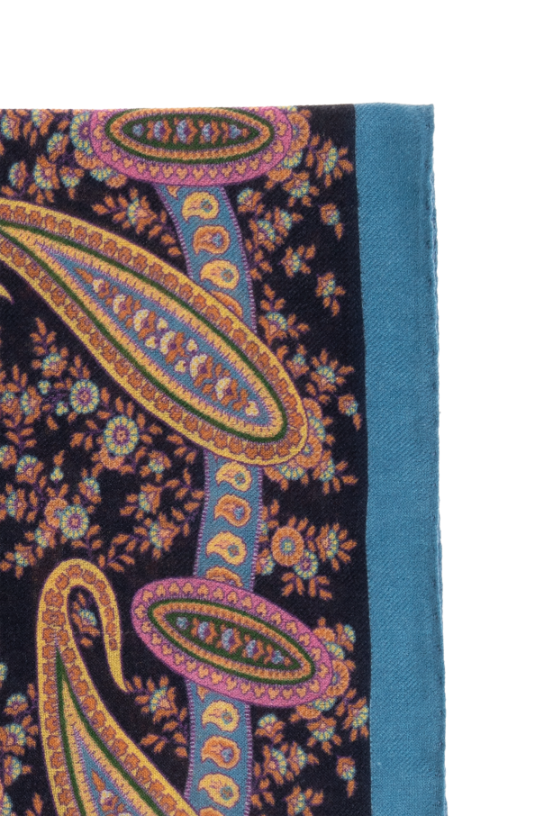 Etro Scarf with a decorative pattern