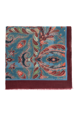 Wool scarf