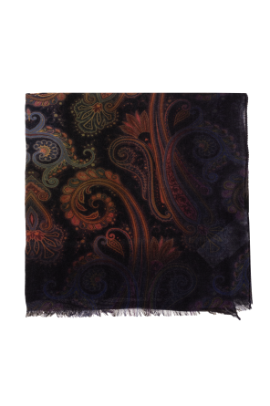 Scarf with raw finish