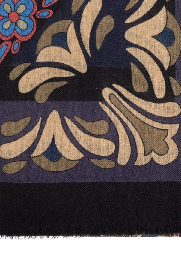 Etro Scarf with a colorful pattern
